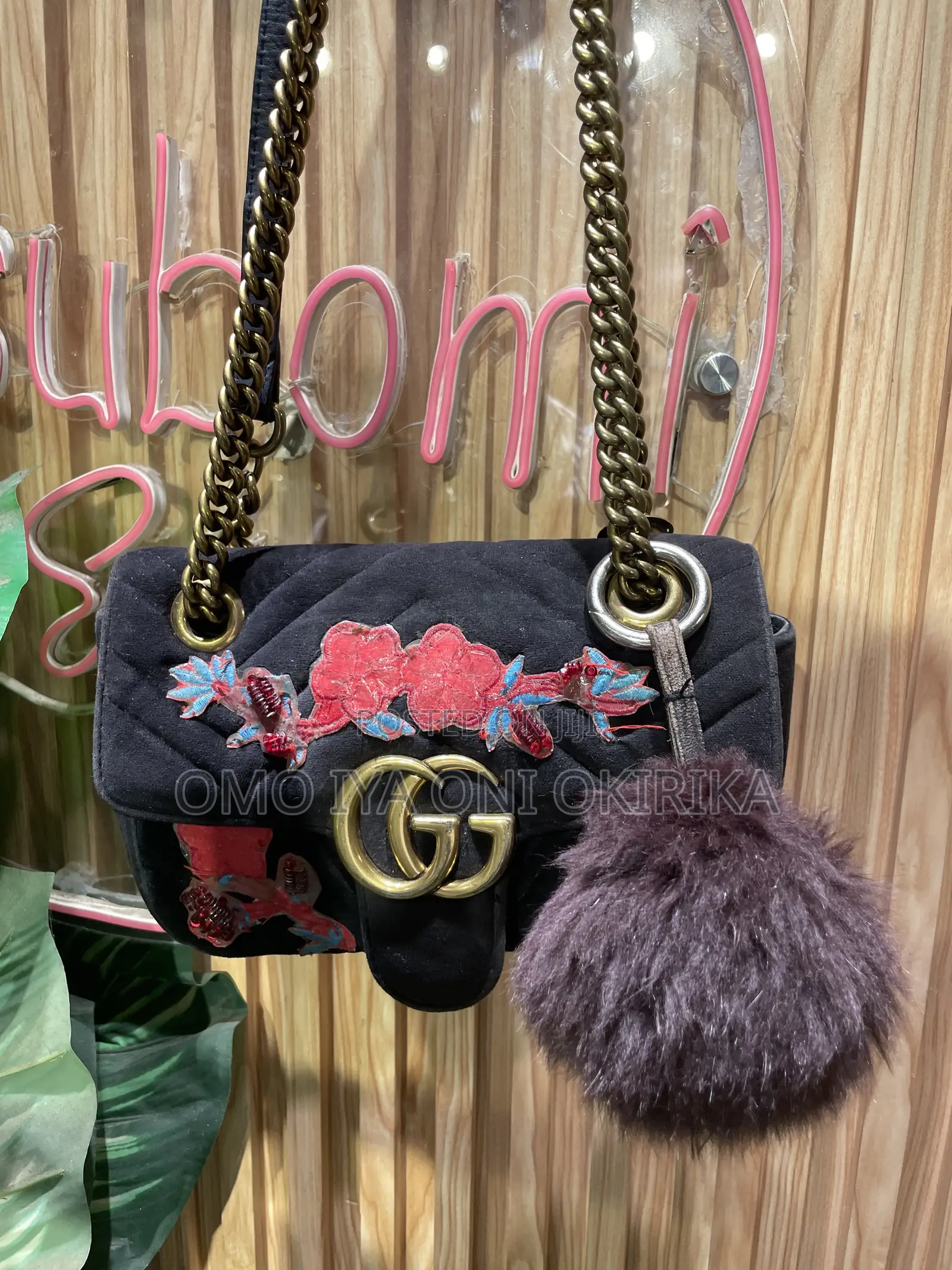 Gucci Gg Marmont Shoulder Bag