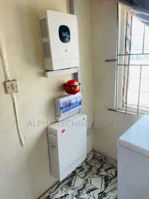 Itel 6kva Hybrid Invt Paired to 5kwh Lithium Batt, 6pics 450w Panels