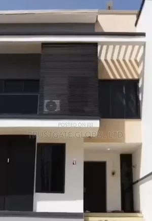 4bdrm Duplex in Idu for sale