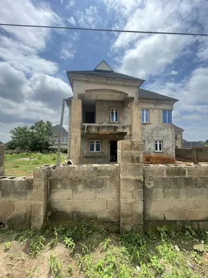 4bdrm Duplex in Dimond Springs, Ilorin South for sale