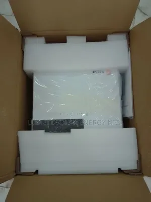 Srne 3.3kw Off-Grid Hybrid Inverter With MPPT Controller