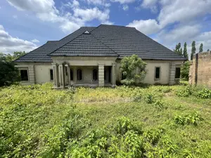 4bdrm Bungalow in Opposite Judges, Ilorin South for sale