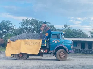 Premium Hardcore Granite Clean  Stone  Aggregates Available