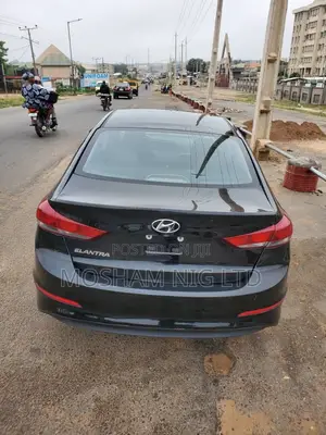 Hyundai Elantra 2017 Black