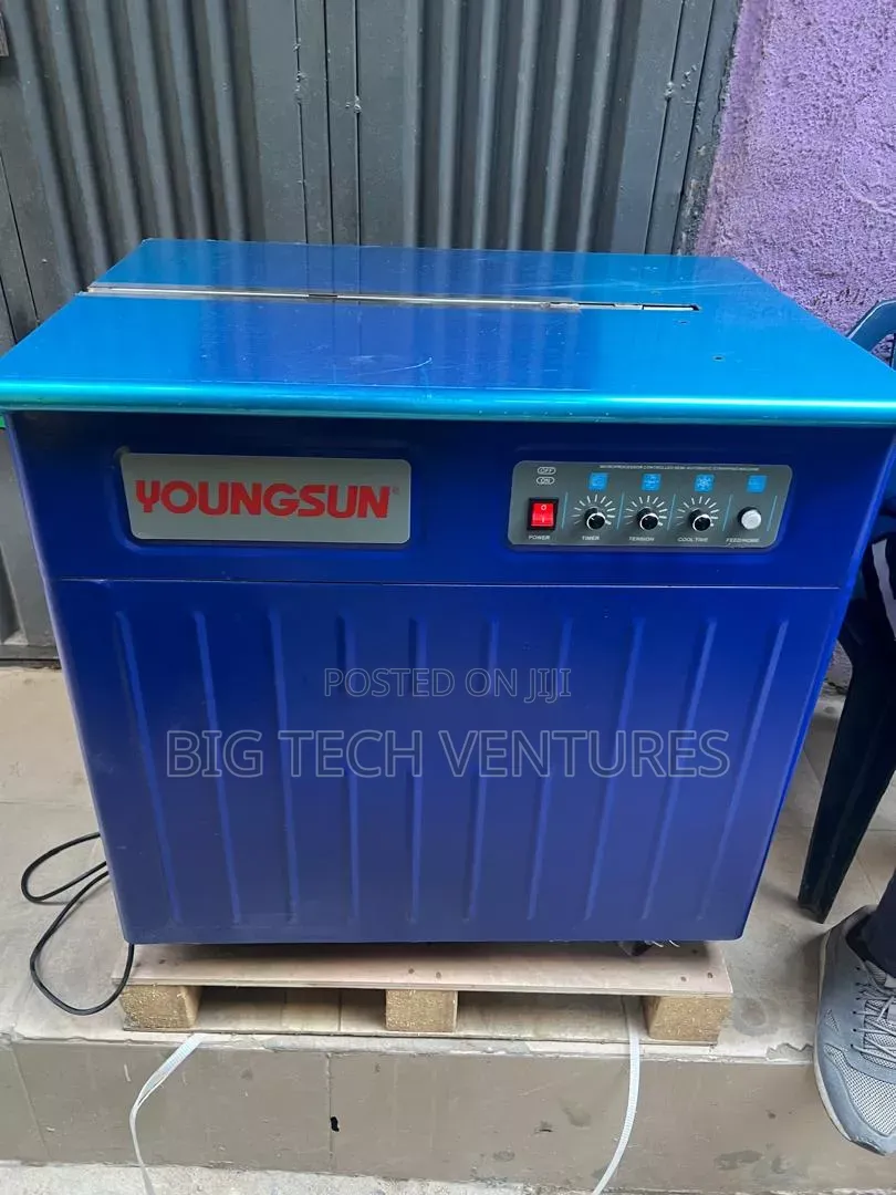 This Blue Youngsun Ys-a2c Semi-automatic Strapping Machine Features