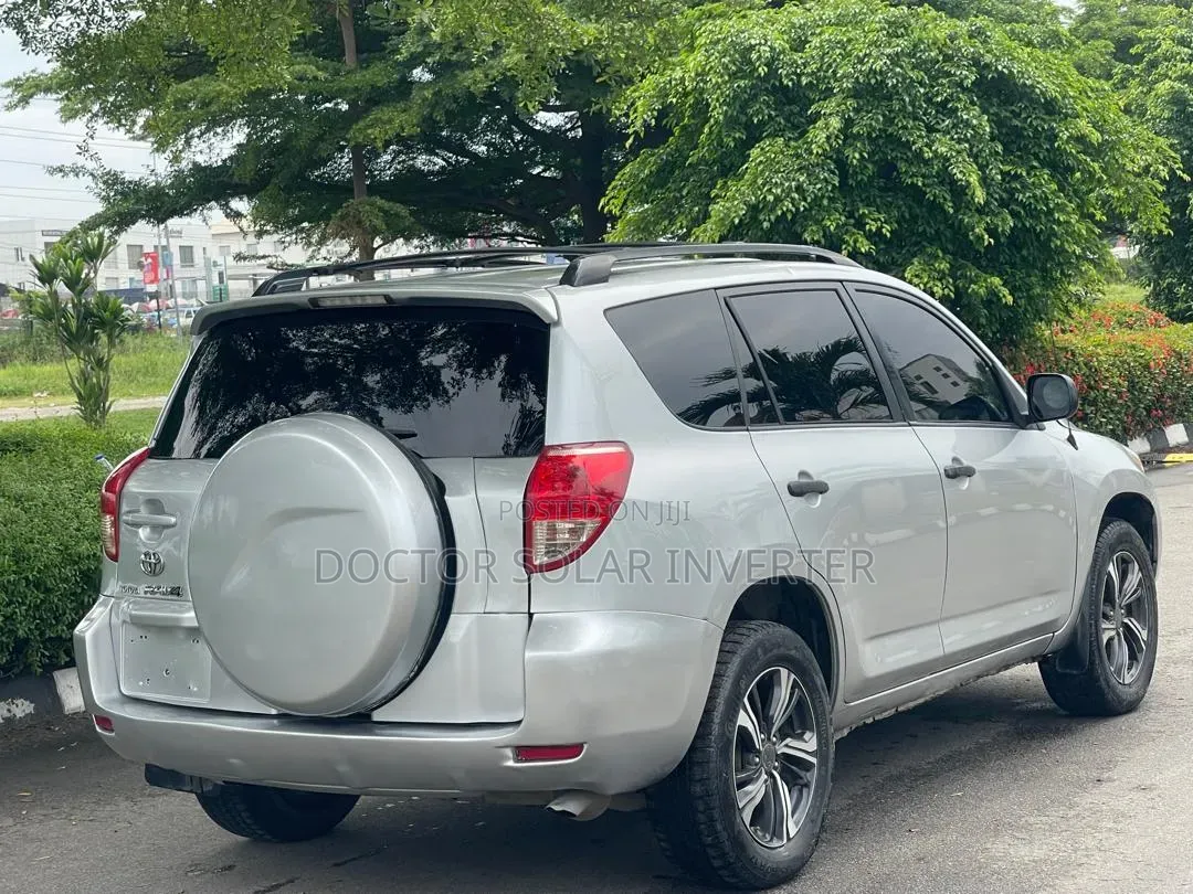 Toyota RAV4 V6 2007 Silver