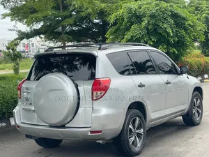 Toyota RAV4 V6 2007 Silver
