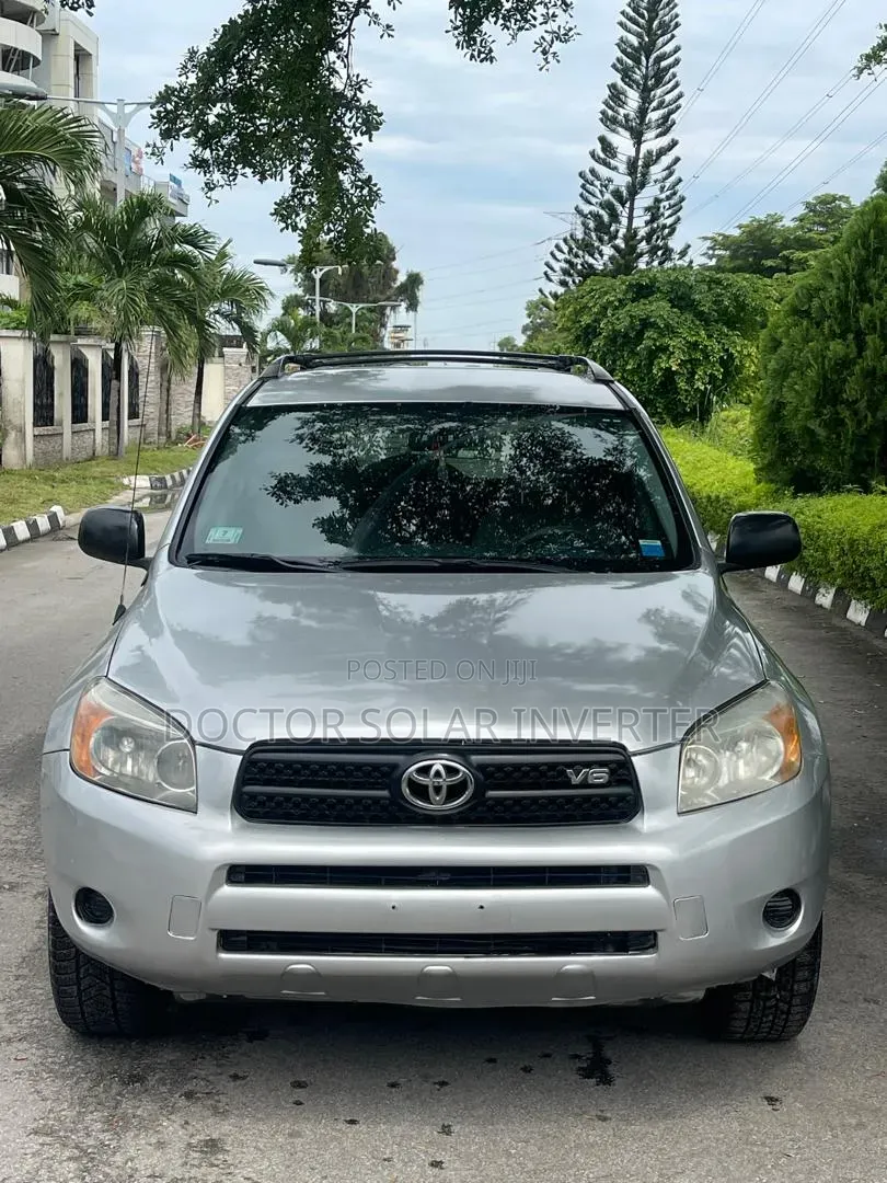 Toyota RAV4 V6 2007 Silver