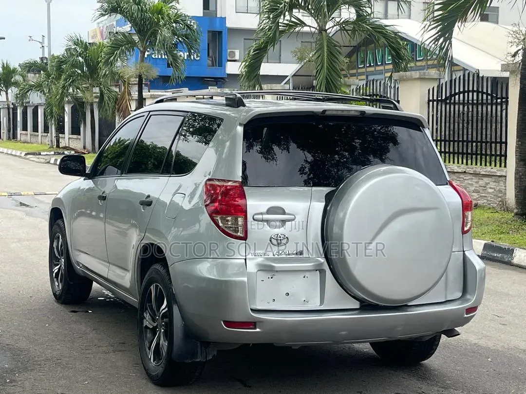 Toyota RAV4 V6 2007 Silver