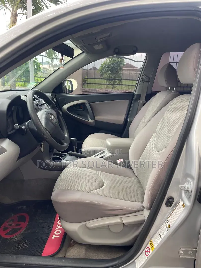 Toyota RAV4 V6 2007 Silver