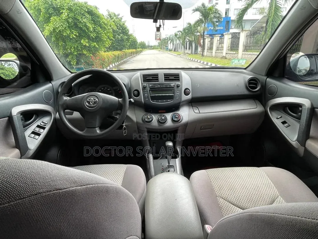 Toyota RAV4 V6 2007 Silver