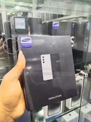 New Samsung Galaxy Fold 5G 512 GB Bronze