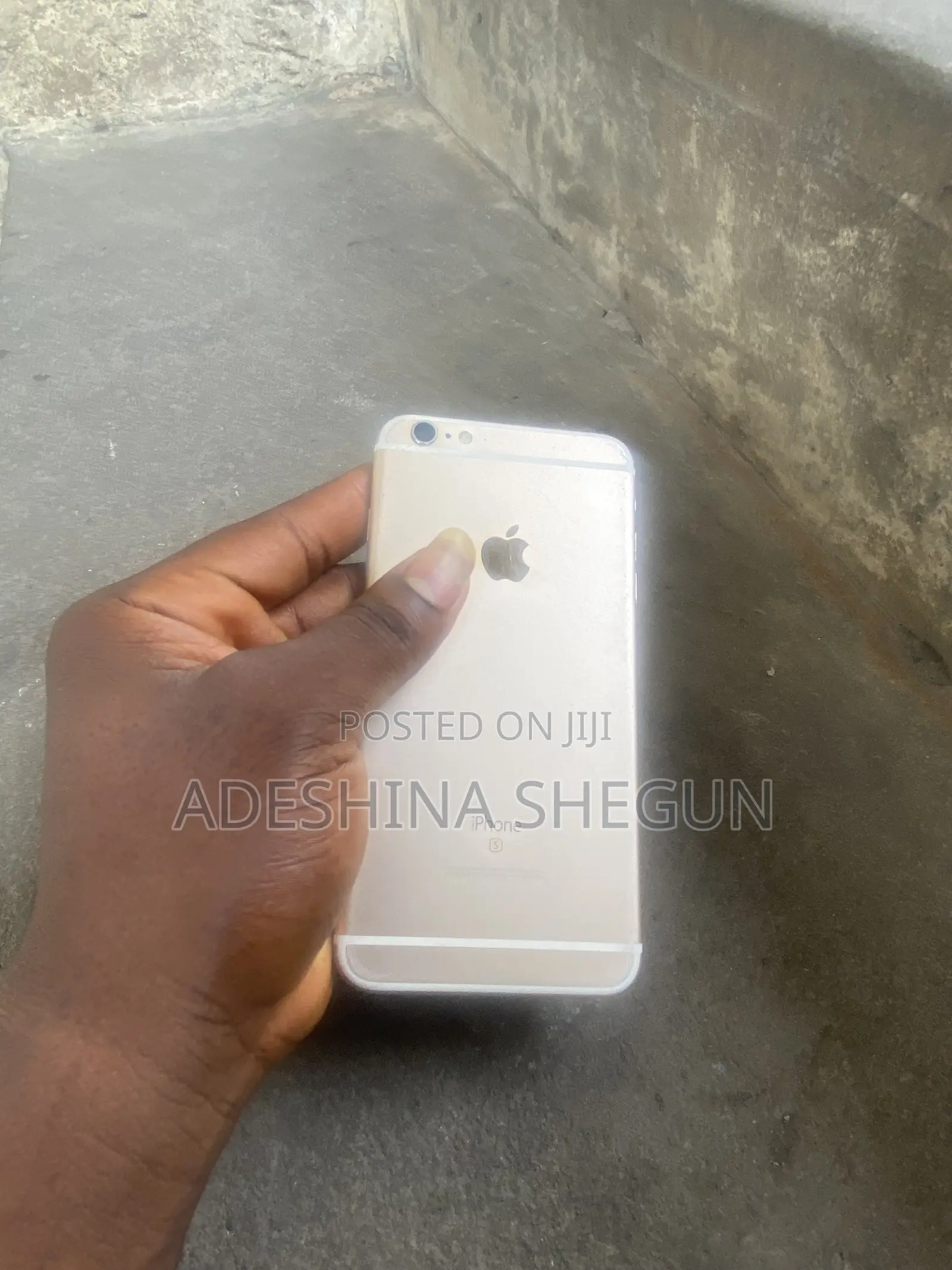 Apple iPhone 6s Plus 64 GB Bronze
