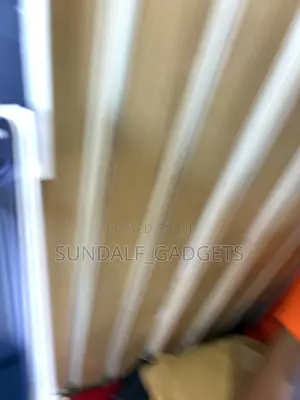 New Apple iPad (2025) 256 GB Silver