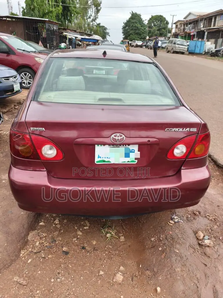 Toyota Corolla 2005 Red