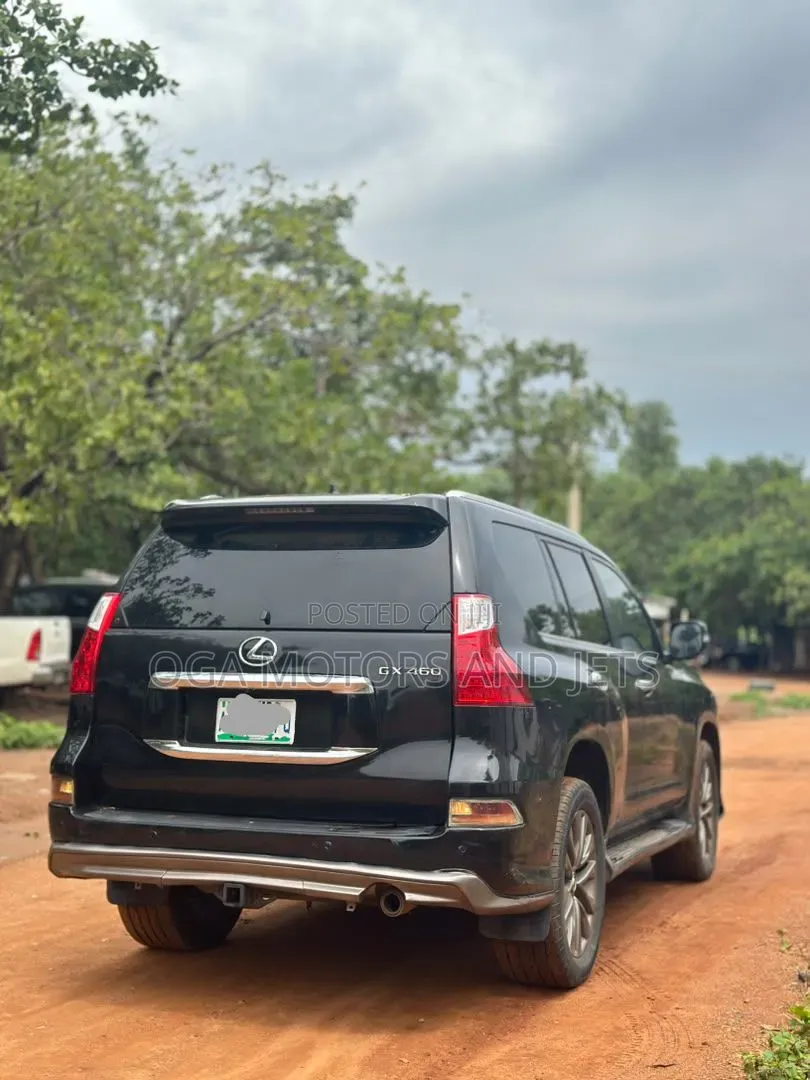 Lexus GX 2011 Black