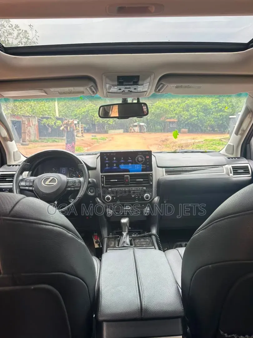 Lexus GX 2011 Black