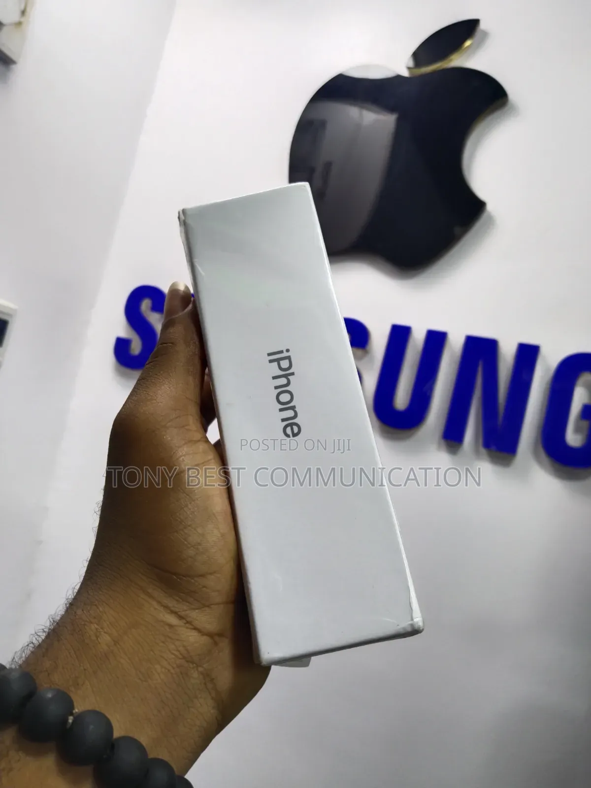 New Apple iPhone X 256 GB Silver