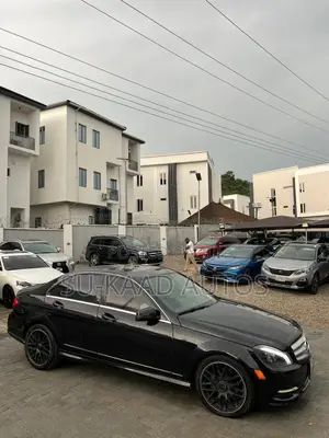 Mercedes-Benz C300 Luxury 4Matic Sedan AWD (3.0L 6cyl 7A) 2011 Black