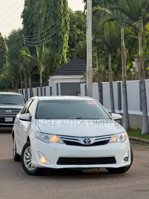 Toyota Camry 2013 White