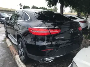 Mercedes-Benz GLC-Class 2019 Black