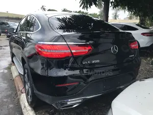 Mercedes-Benz GLC-Class 2019 Black