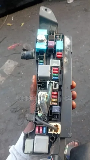 Fuse Box Corolla 203 to 206