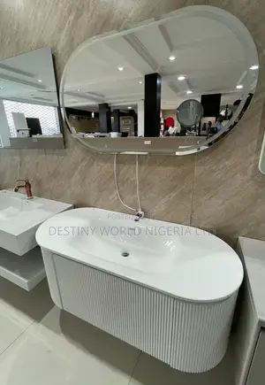 Sweethome Modern Bathroom Vanity Fluted-Front Cabinet With Oval Washba