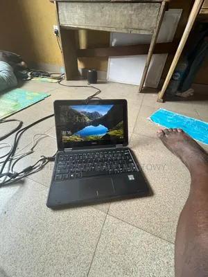 Laptop Dell Latitude 11 3189 4GB Intel Celeron HDD+SSD 128GB