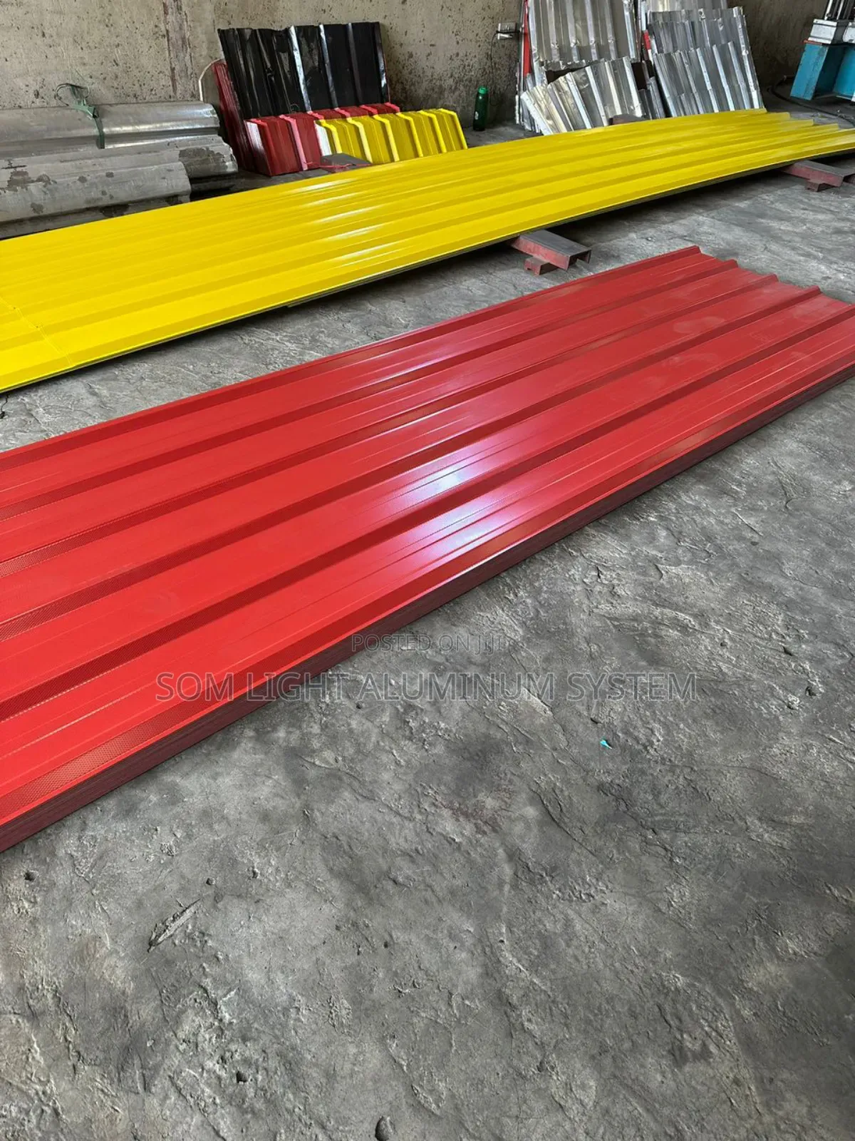 0.70mm Red Longspan Corrugation Premium Aluminum