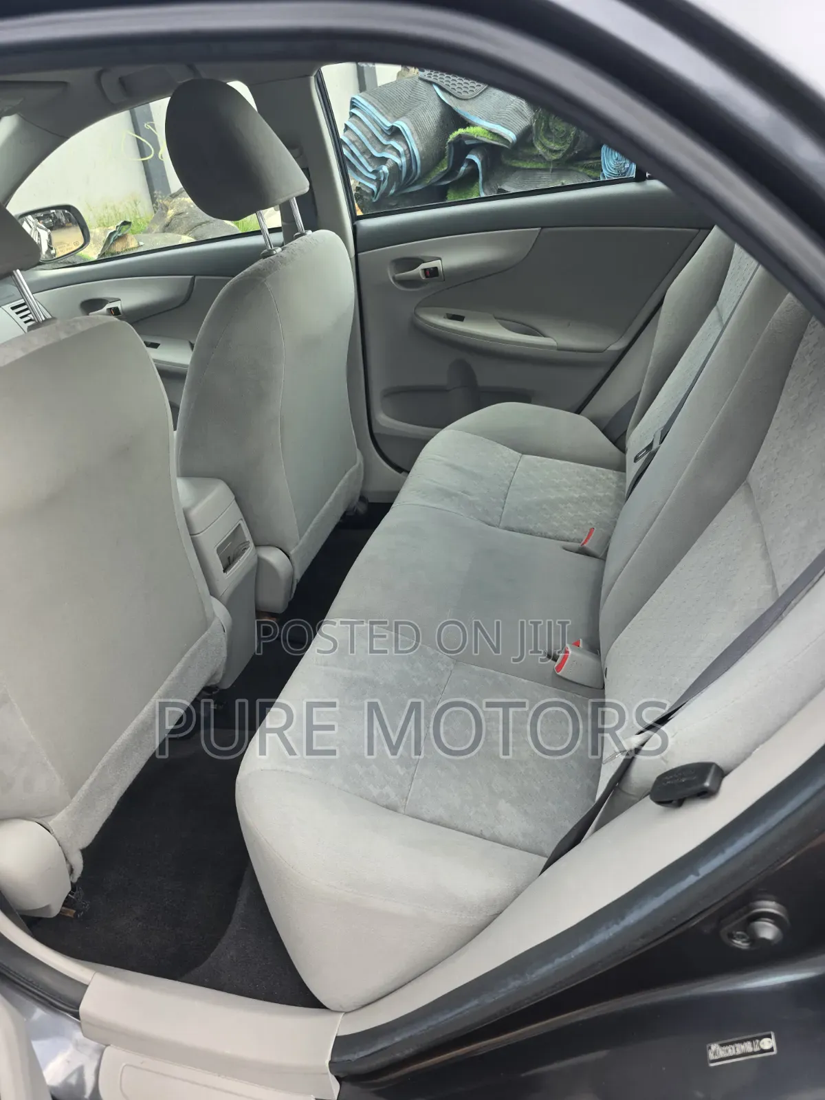 Toyota Corolla 2009 Gray