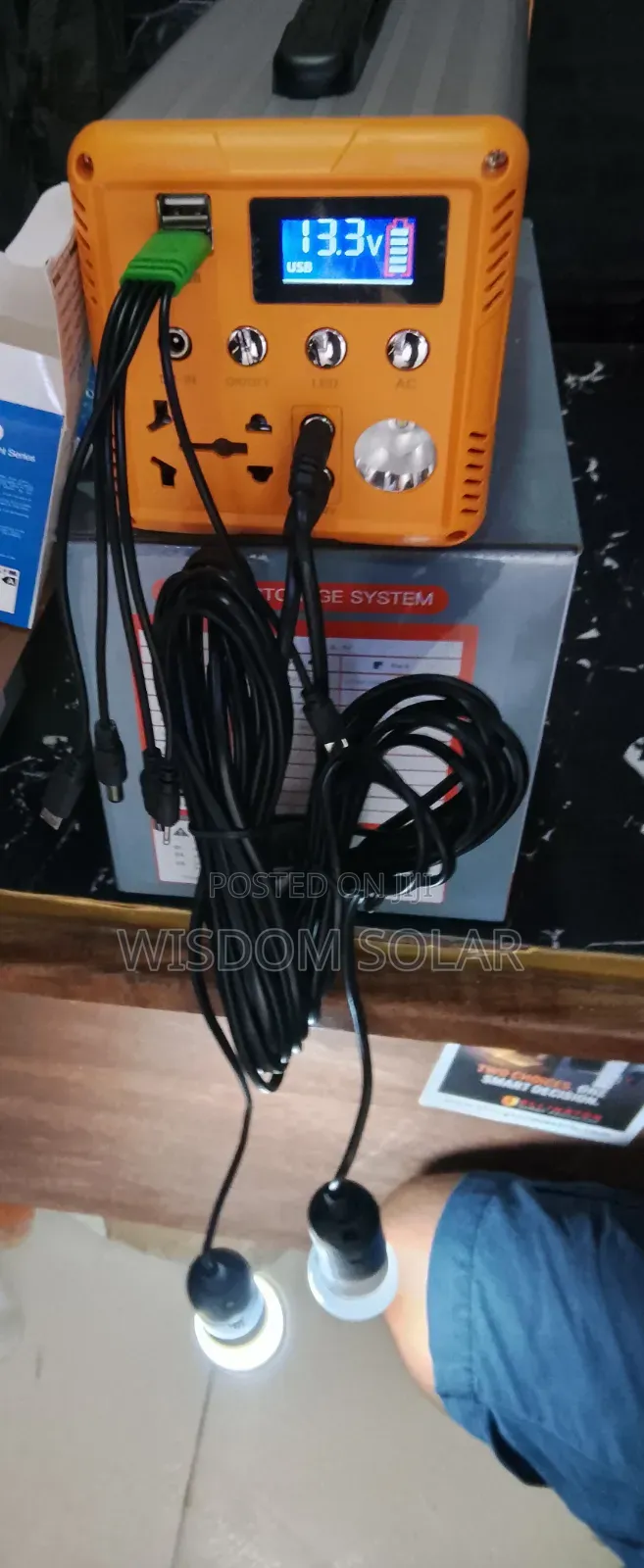 300w Energy Storage Solar Generator With Solar Panel 60w