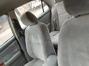 Toyota Corolla 2005 Red