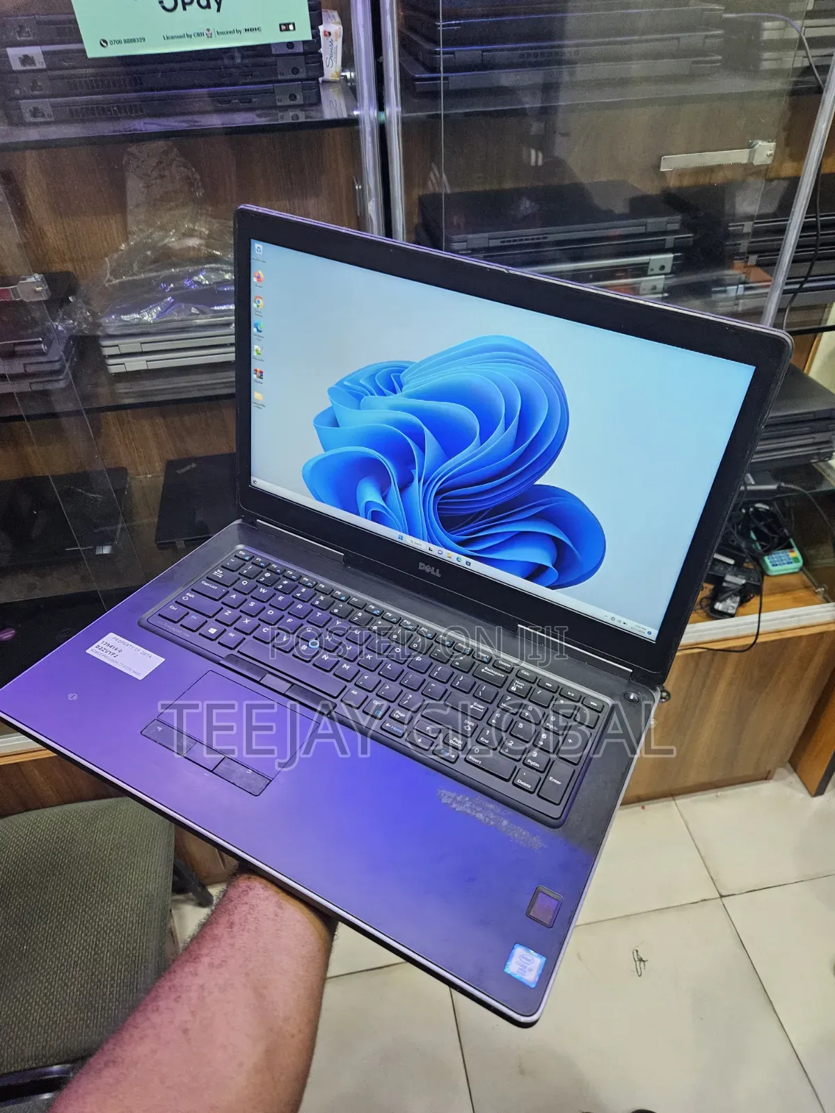 Laptop Dell Precision 7710 24GB Intel Core i7 HDD+SSD 2T