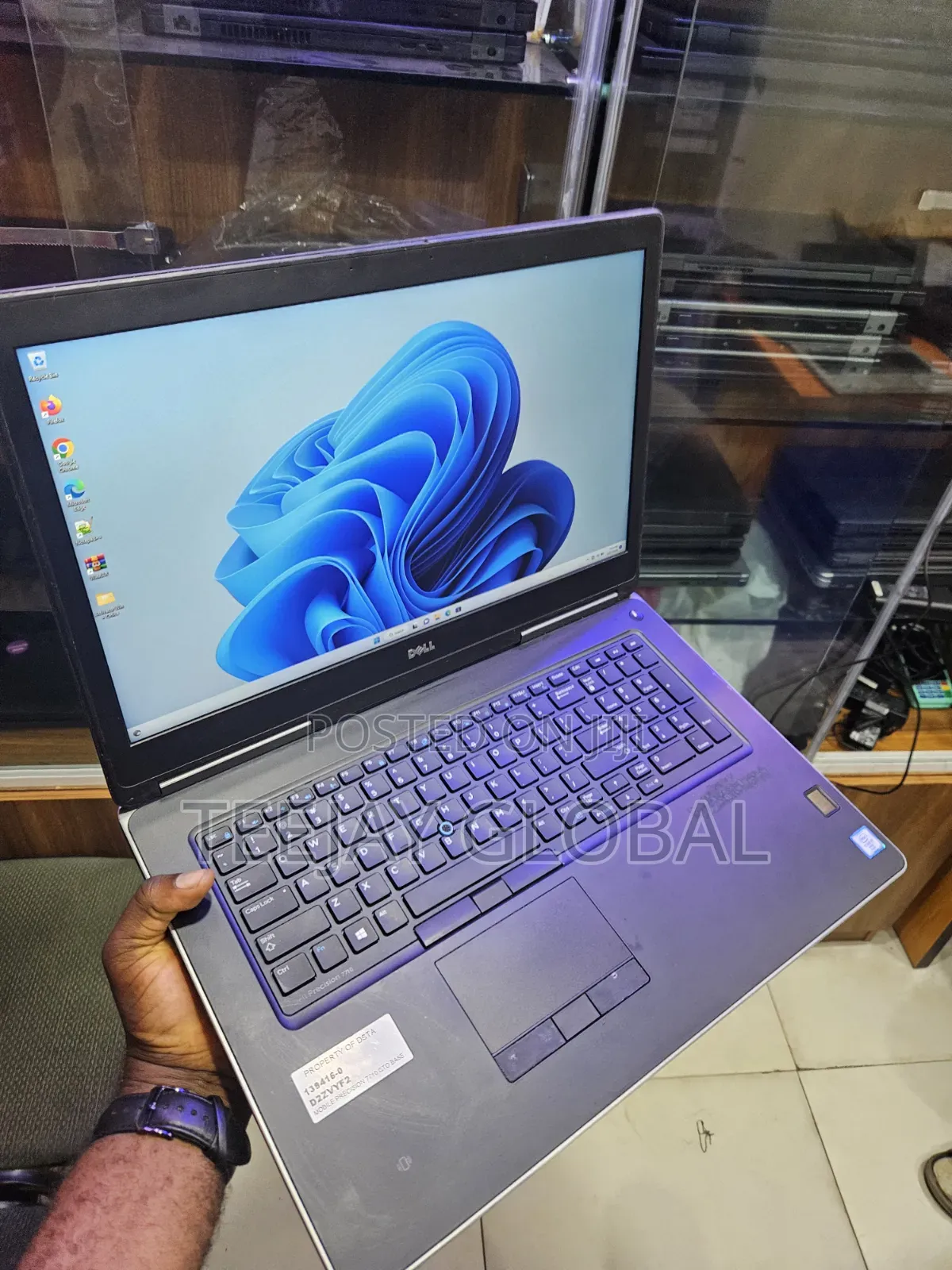 Laptop Dell Precision 7710 24GB Intel Core i7 HDD+SSD 2T