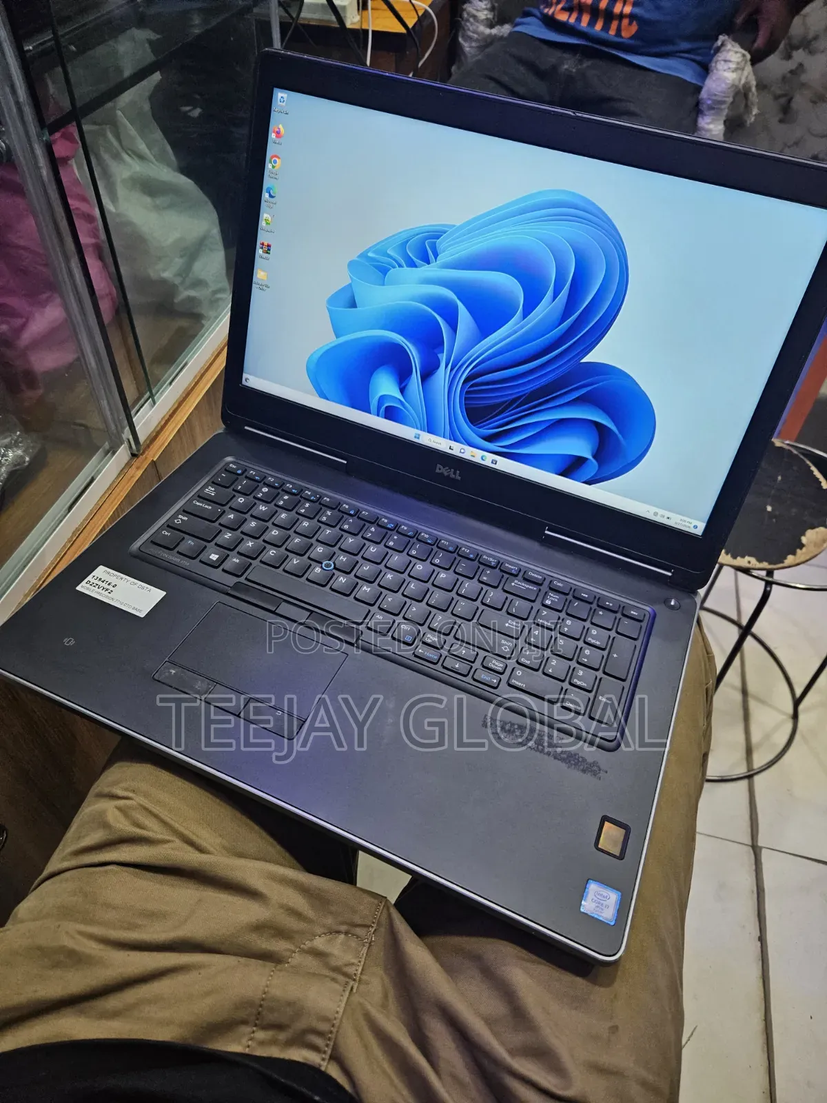 Laptop Dell Precision 7710 24GB Intel Core i7 HDD+SSD 2T