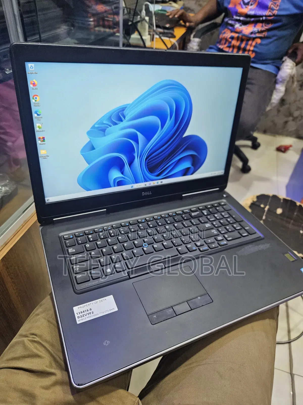 Laptop Dell Precision 7710 24GB Intel Core i7 HDD+SSD 2T