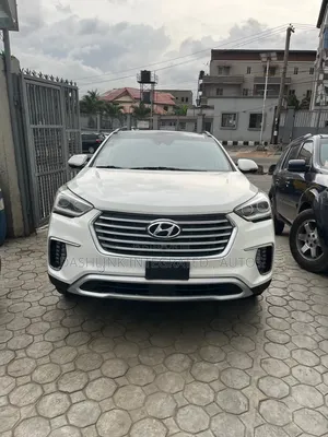 Hyundai Santa Fe SE Ultimate AWD 2017 Pearl