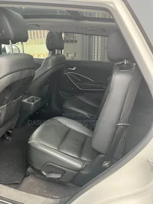 Hyundai Santa Fe SE Ultimate AWD 2017 Pearl