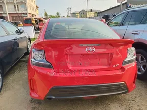 Scion tC 2015 Red