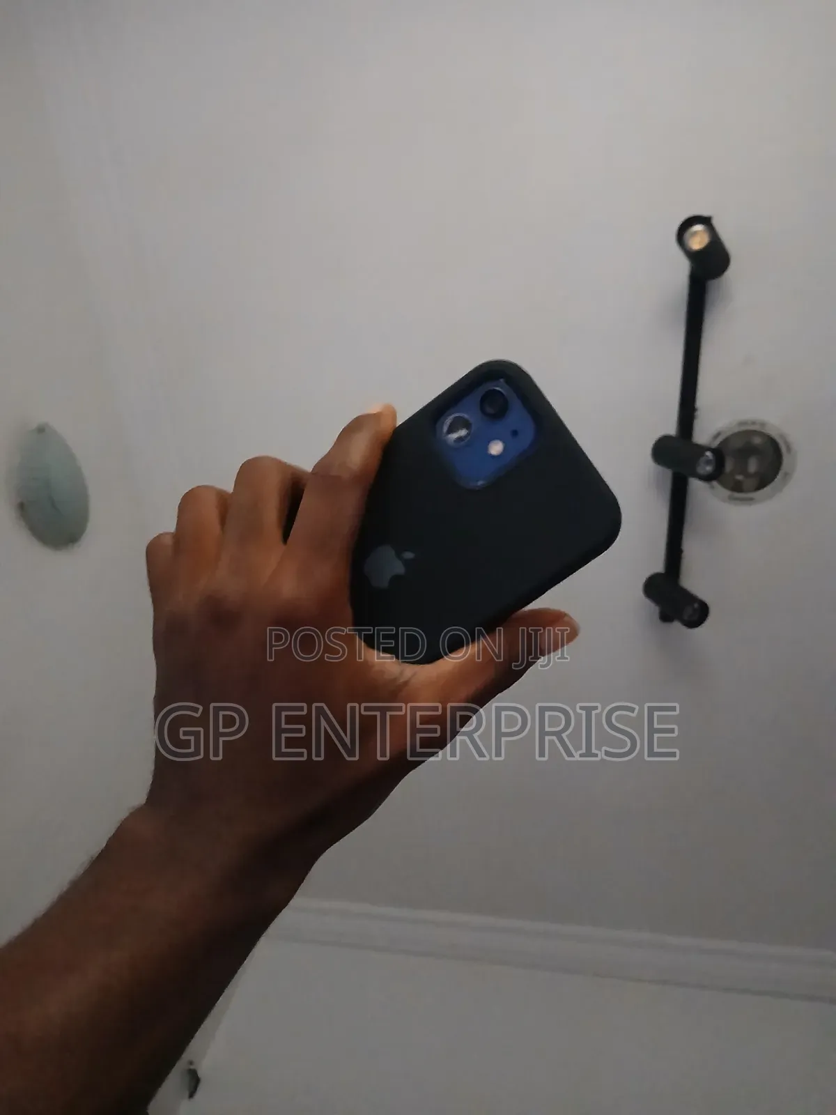 Apple iPhone 12 64 GB Blue