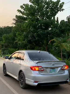 Toyota Corolla 2013 Silver