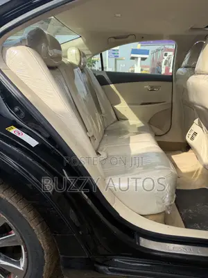 Lexus ES 350 2011 Black