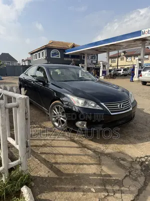 Lexus ES 350 2011 Black
