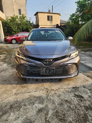 Toyota Camry 2018 Black