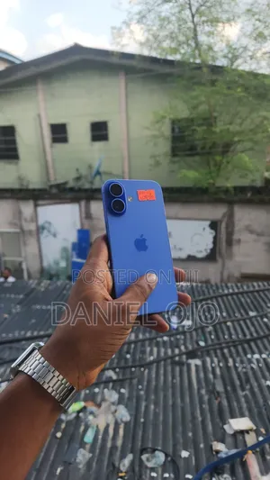 Apple iPhone 16 128 GB Blue