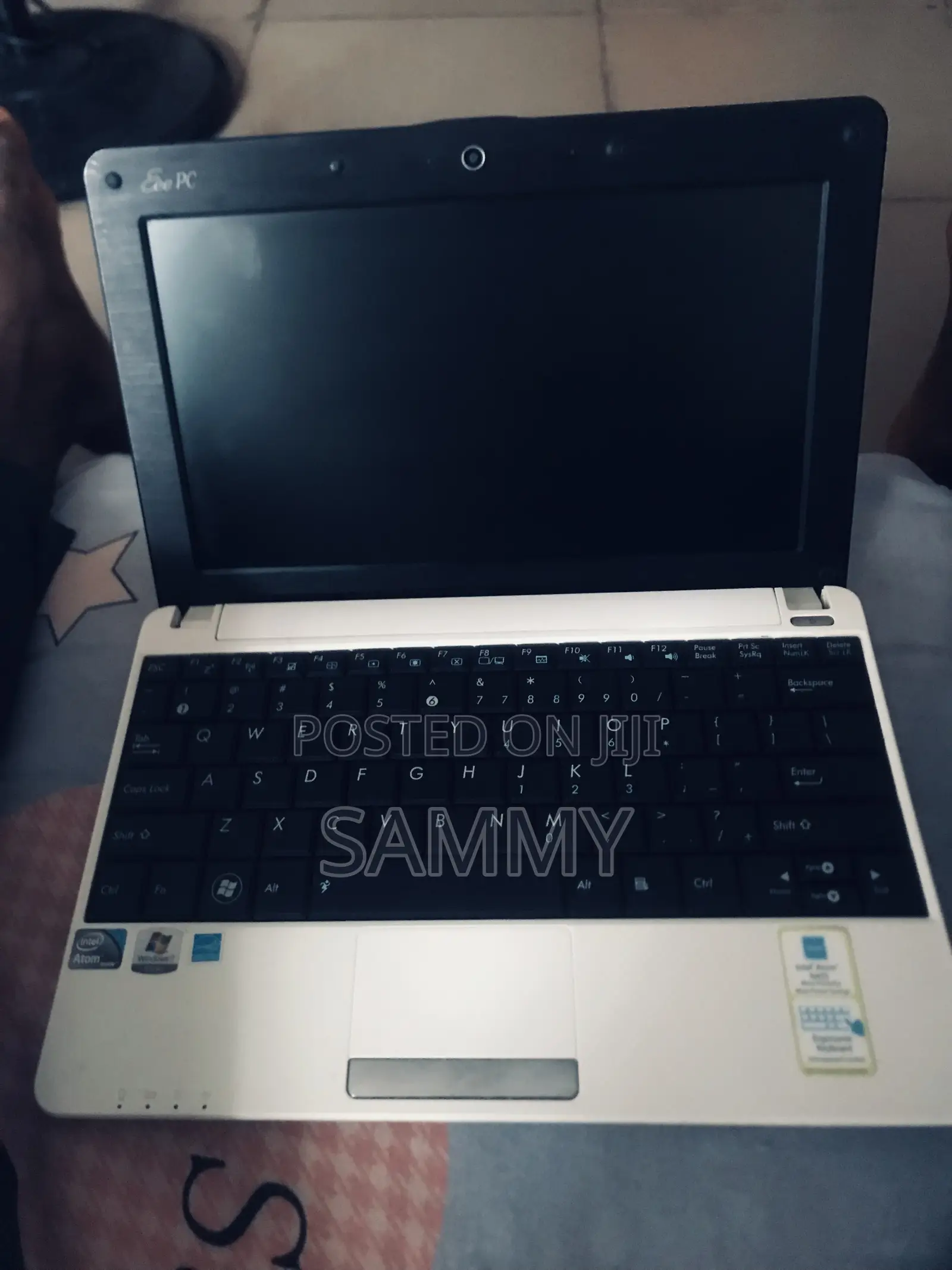 Laptop Asus Eee PC 1015B 2GB Intel Atom HDD 140GB