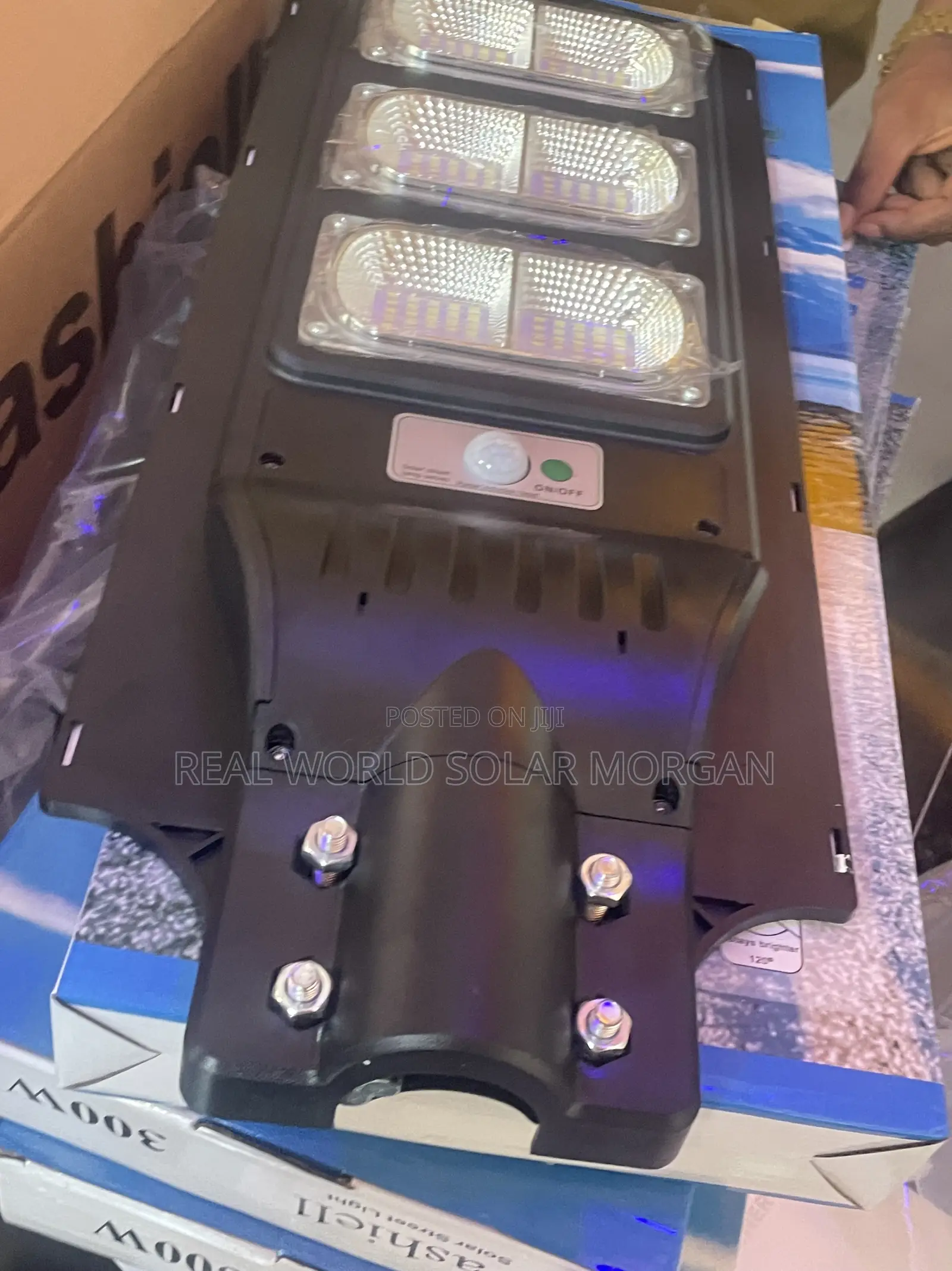 Dashie All-in-One Solar Street Light