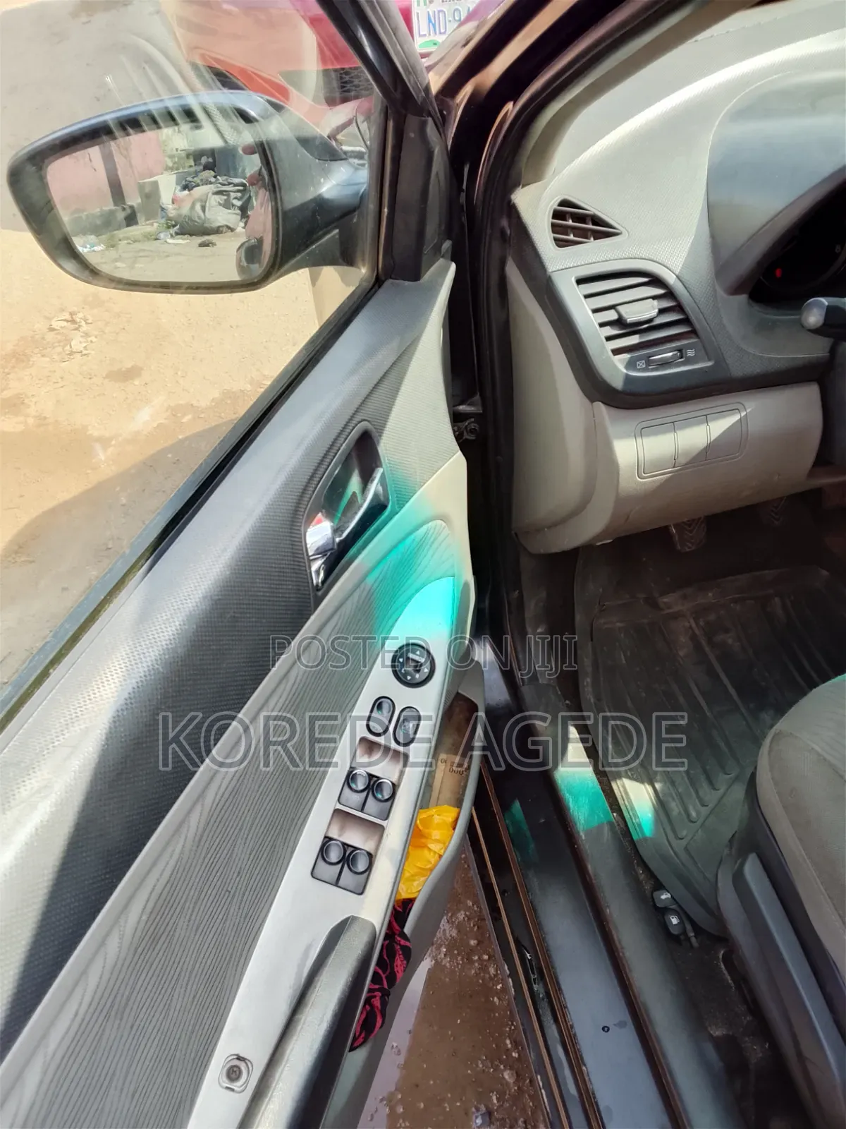 Hyundai Accent SE 2012 Black