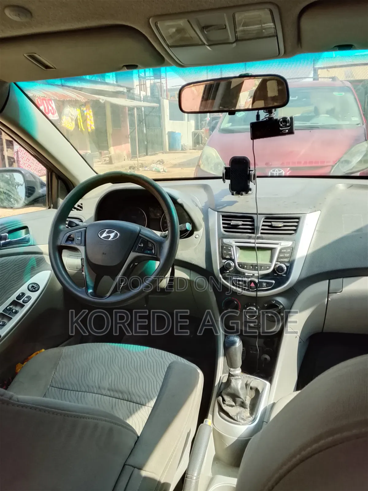 Hyundai Accent SE 2012 Black